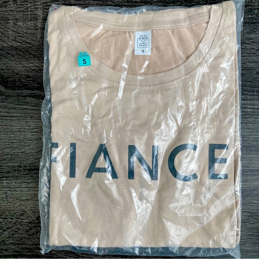 ✂️5 for $10! The Ring Boxes “FIANCÉ” Tee